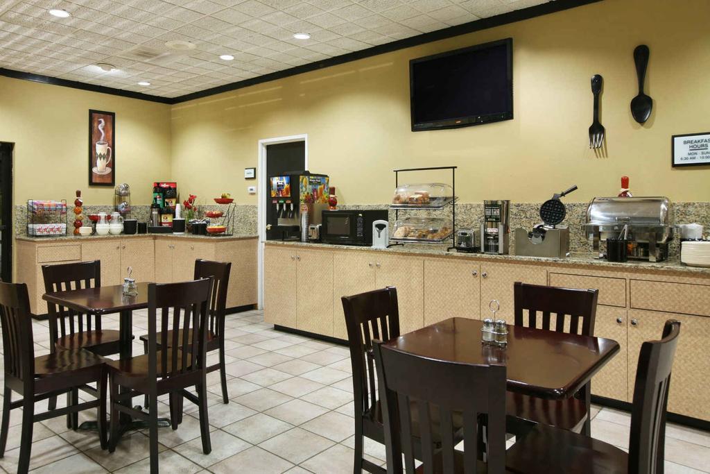 Quality Inn Техаркана Экстерьер фото