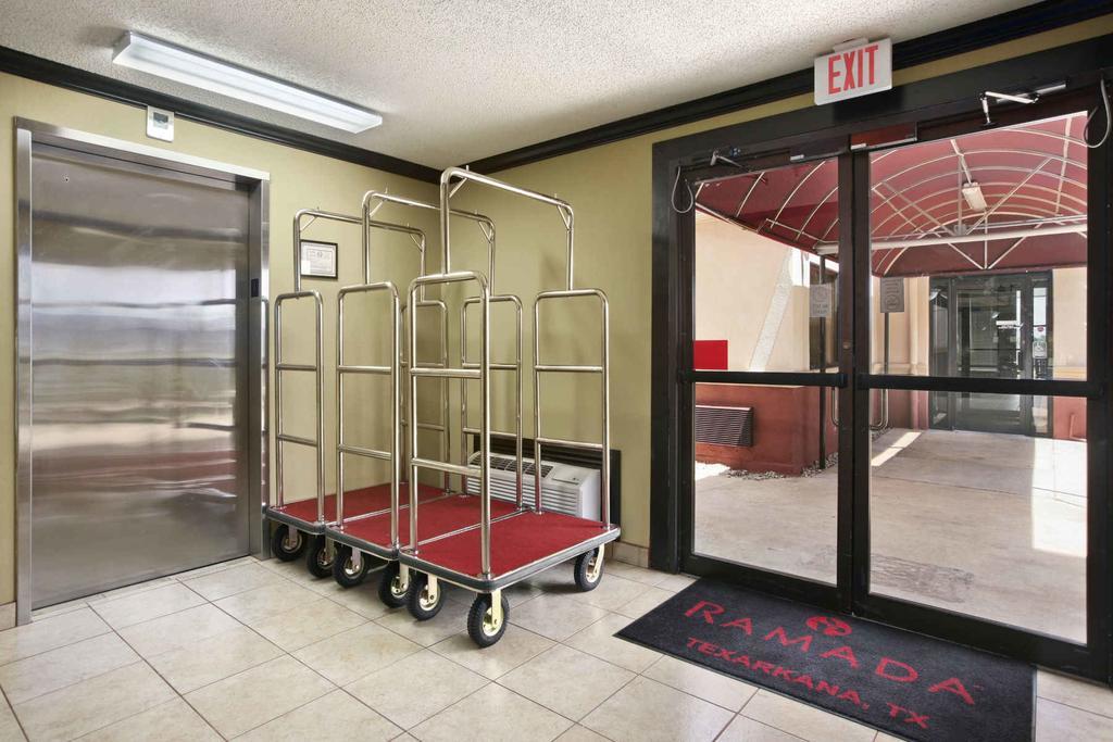 Quality Inn Техаркана Экстерьер фото